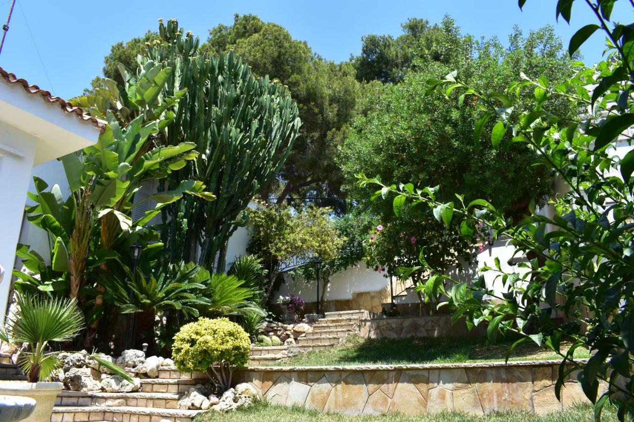 Villa Garden Tarragona Exterior photo