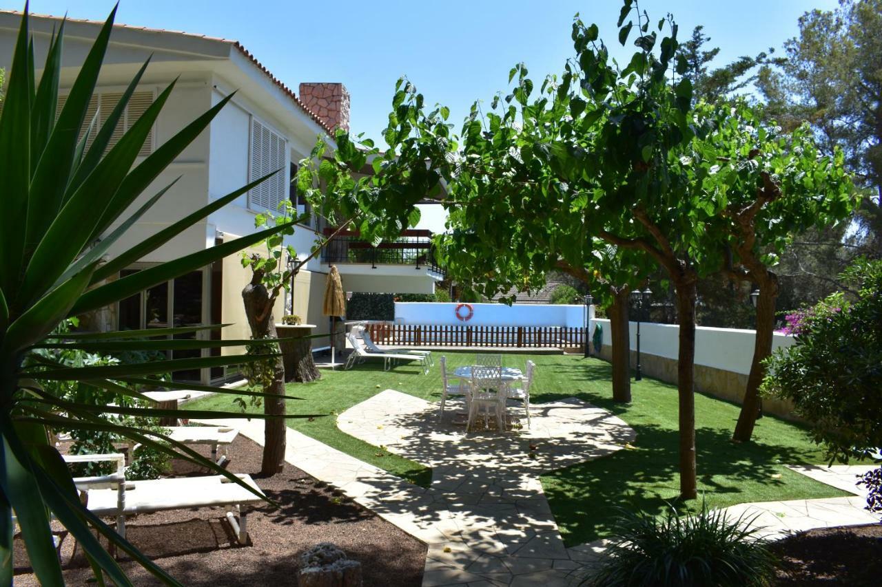 Villa Garden Tarragona Exterior photo